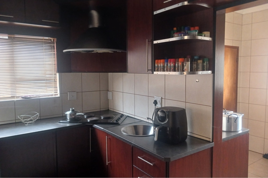 4 Bedroom Property for Sale in Hillcrest Northern Cape